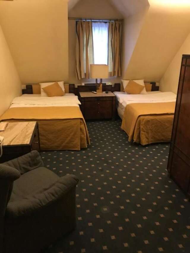 Отель Hotel Podzamcze Тарнув-49